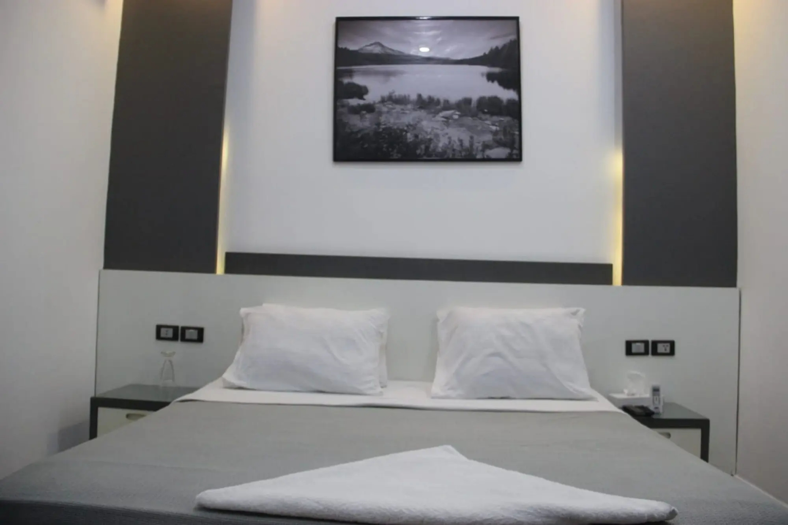 Azar Boutique Hotel
