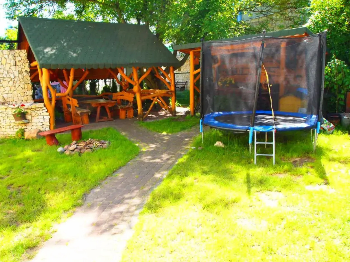 Pokoje Gościnne "Justyna"