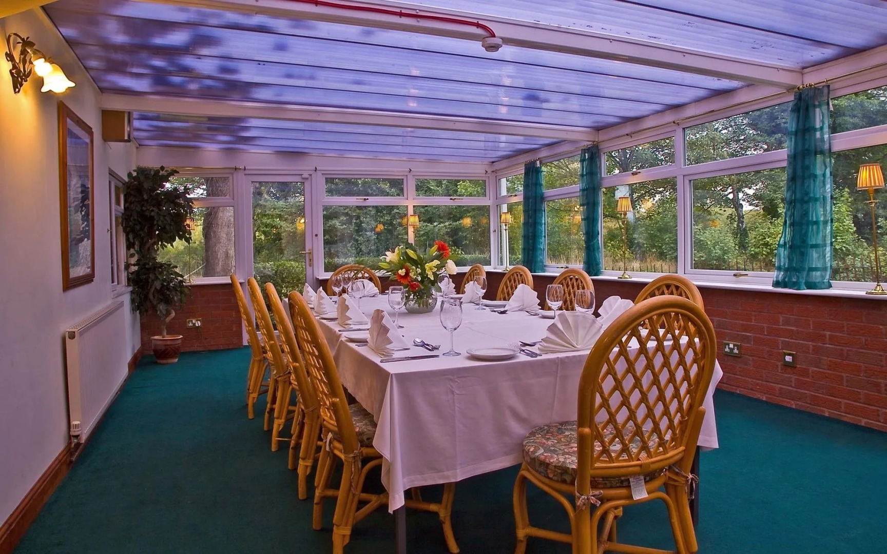 The Cedars Hotel, Loughborough