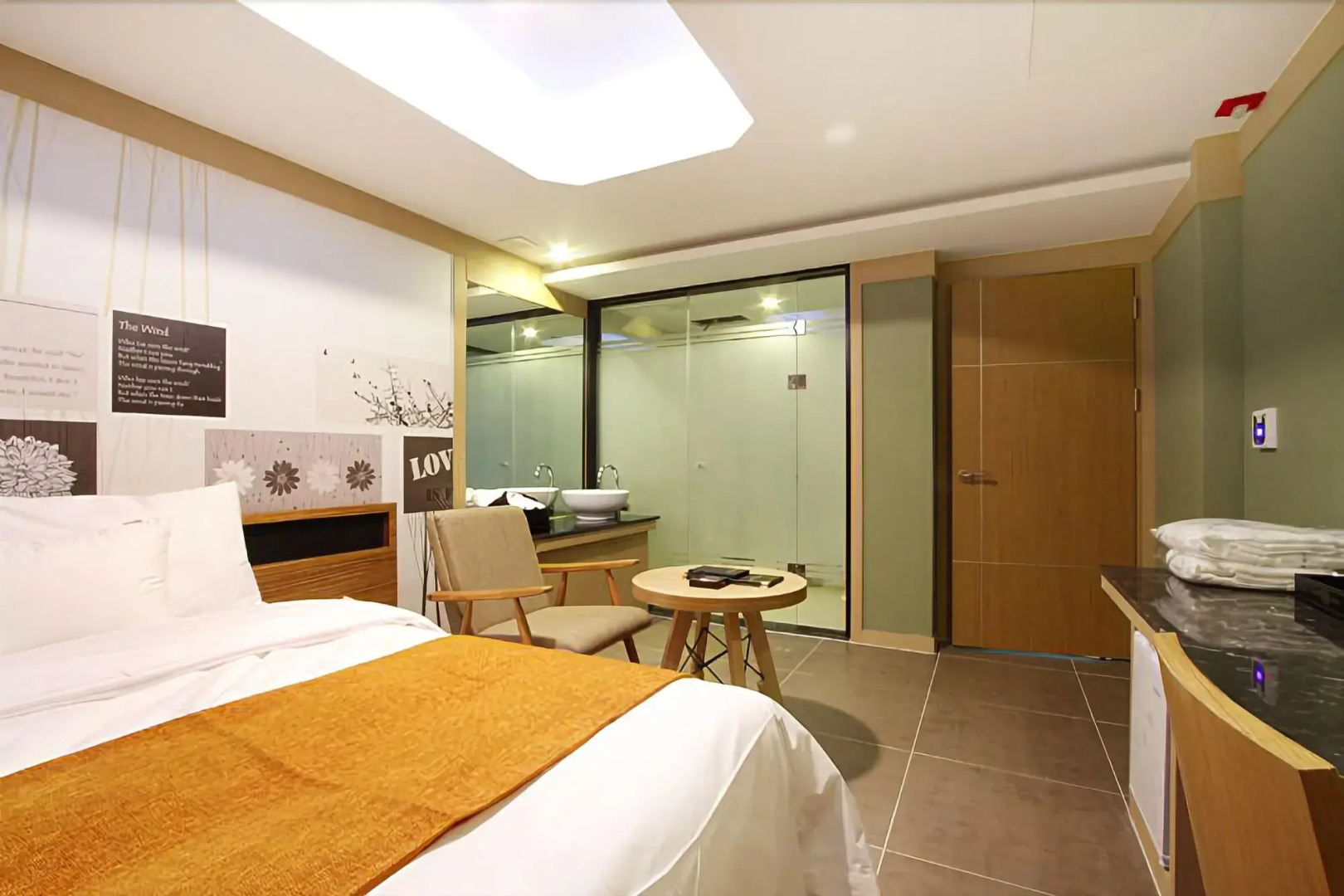 Orsay Business Hotel