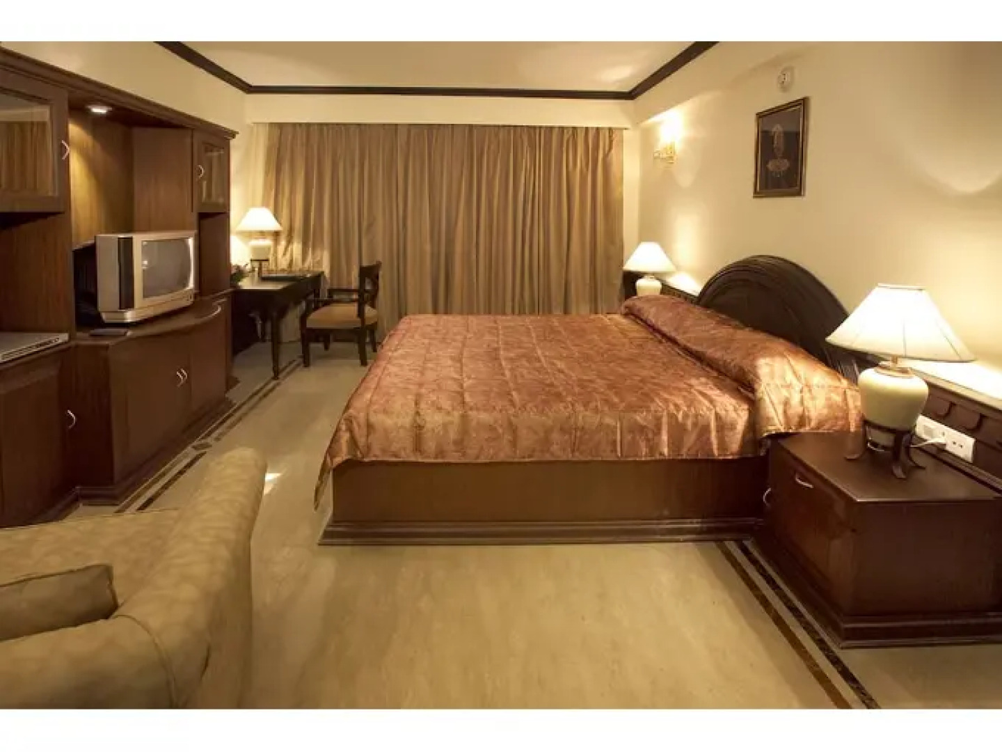 Empires Hotel Paradip