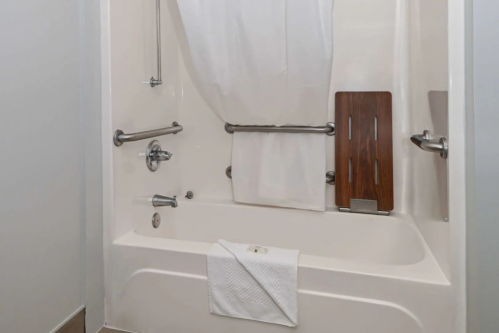 Quality Inn & Suites Matthews - Charlotte