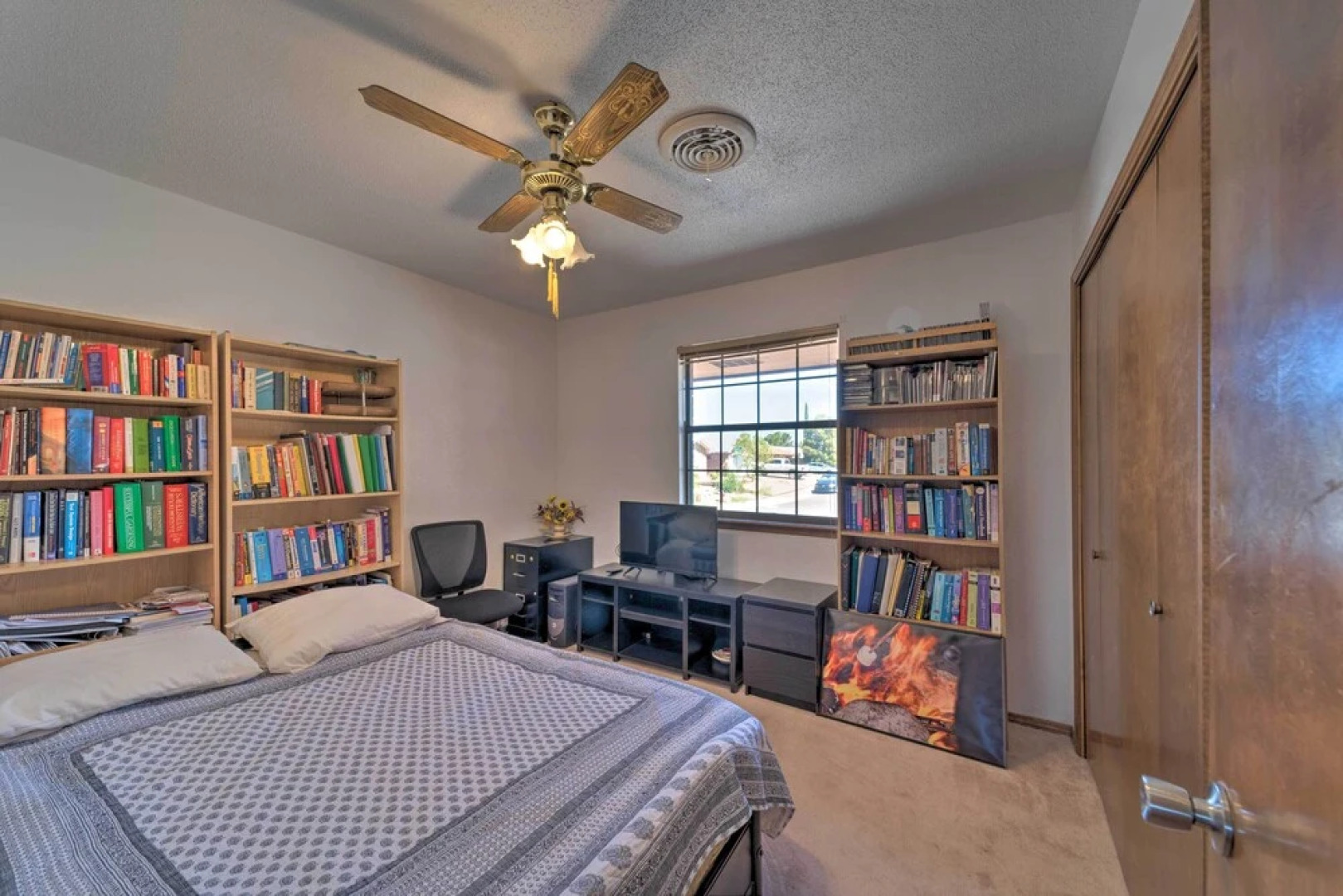 Mountain View Desert Home - 25 Mins to White Sands