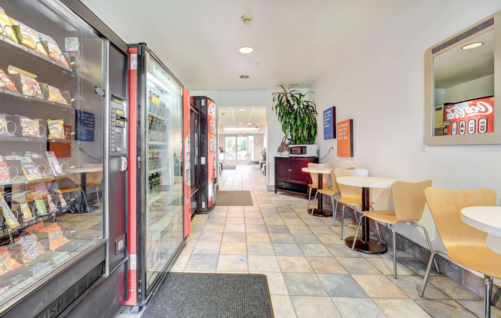 Motel 6 Roseburg, OR