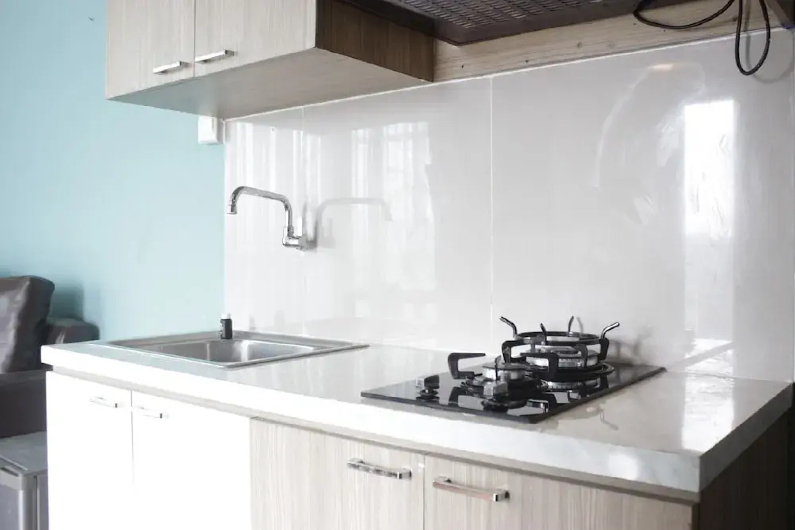 Comforting 1BR Apartment at Easton Park Residence Jatinangor Near IPDN