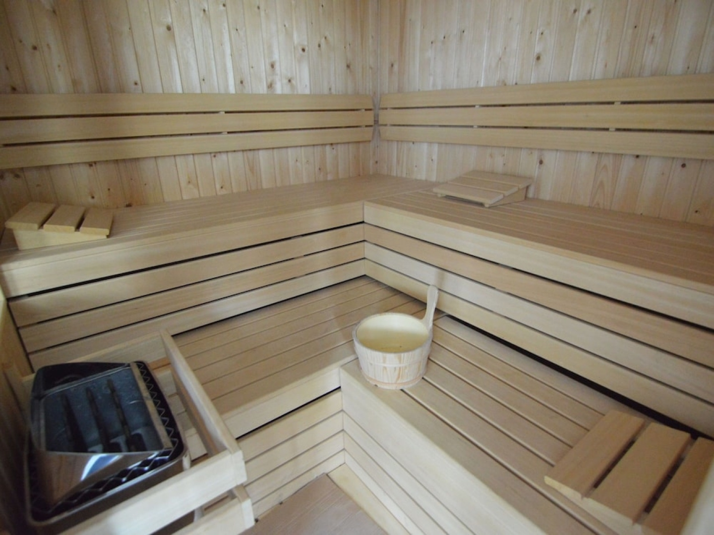Swolgen Estate With Sauna