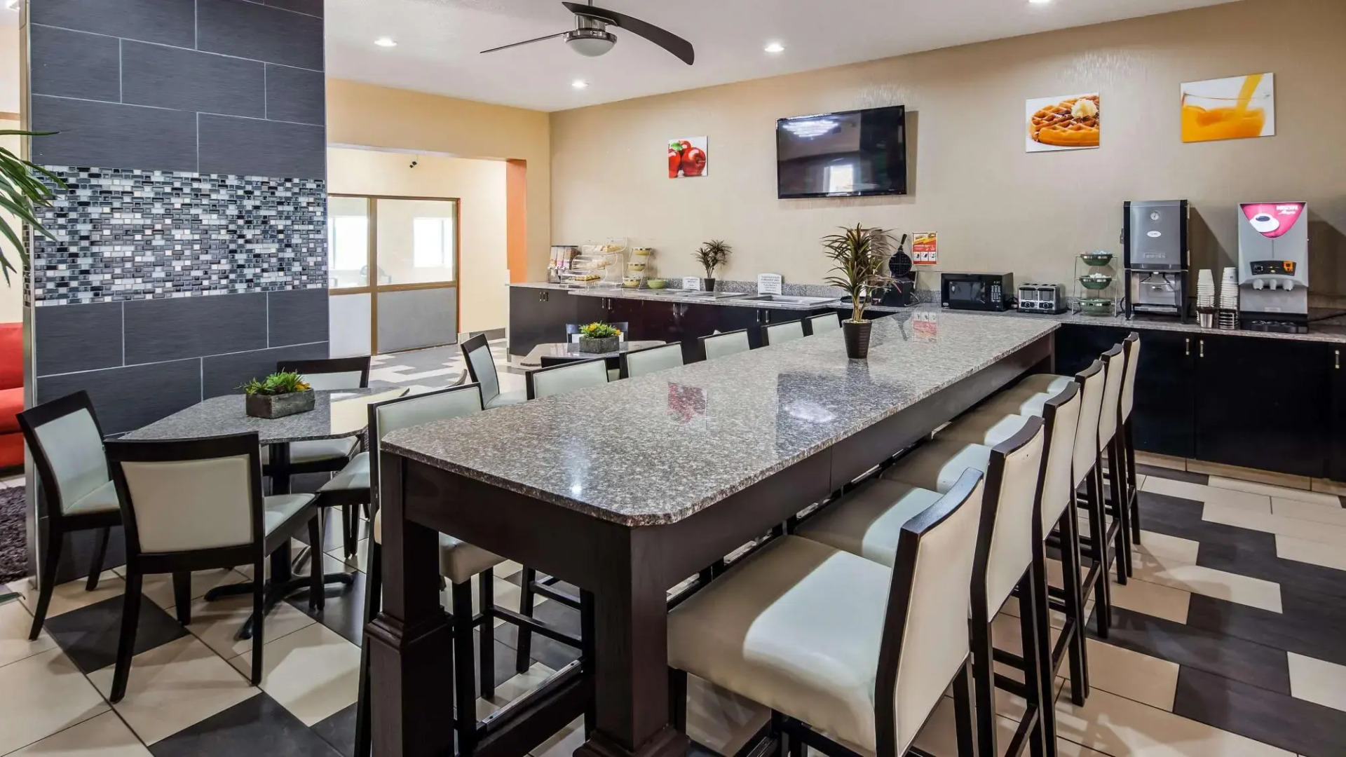 Quality Inn Blue Springs