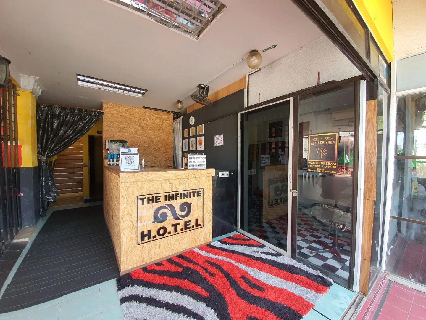 Spot On 90193 The Infinite Hotel