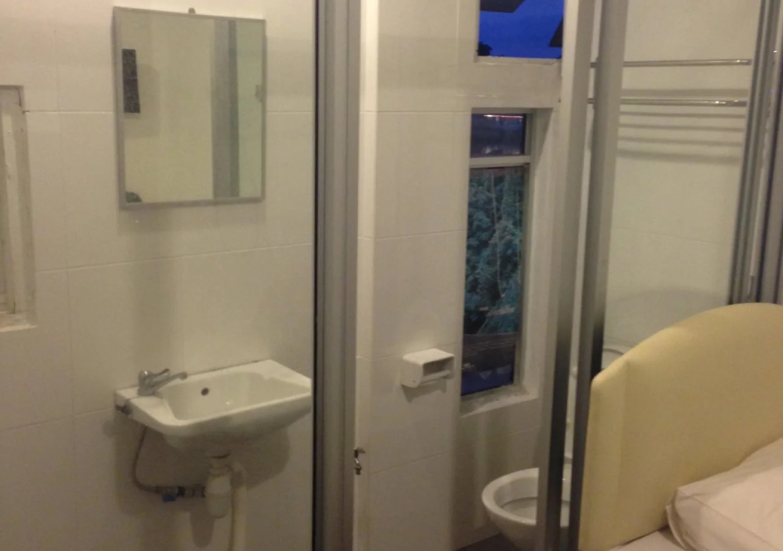 Woodpecker Lodge Kuching