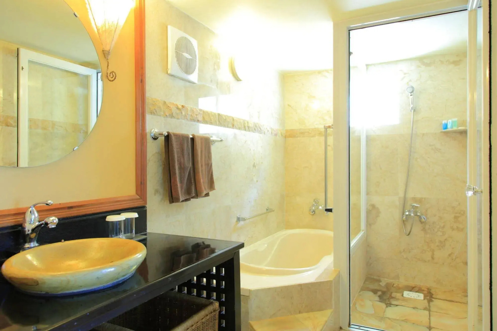 Mariana Resort & Spa