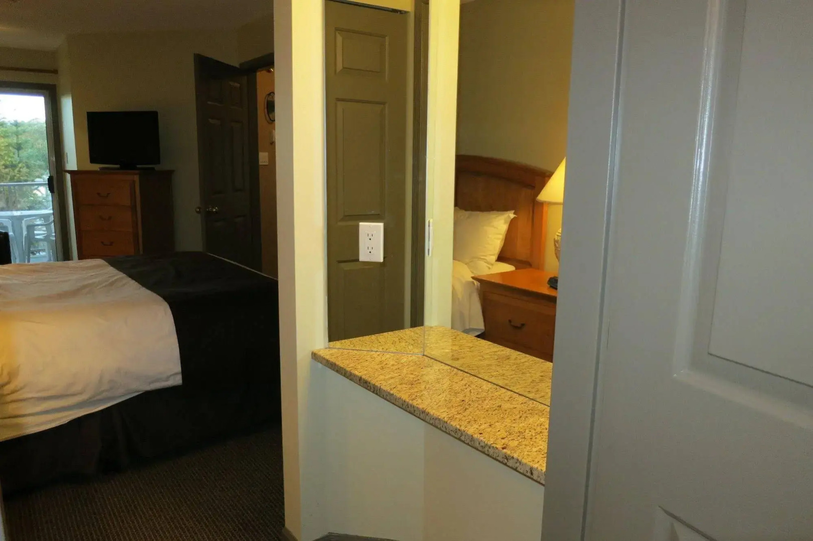 Pacific Shores Resort & Spa