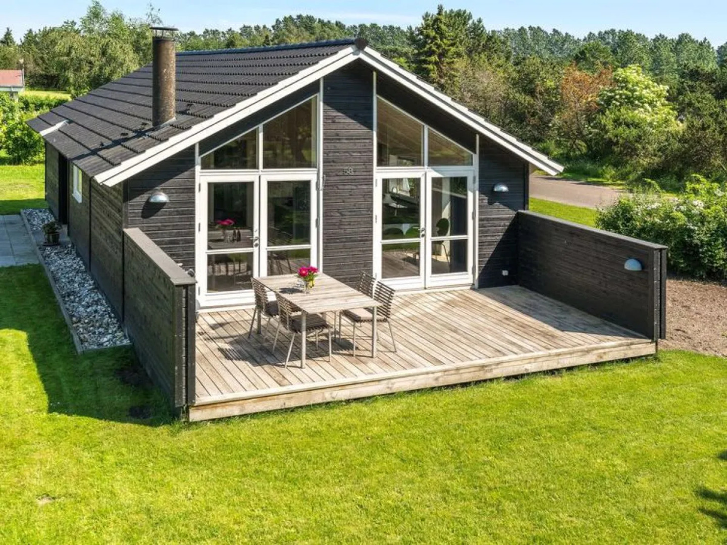 "Blagica" - 300m to the inlet in Sealand