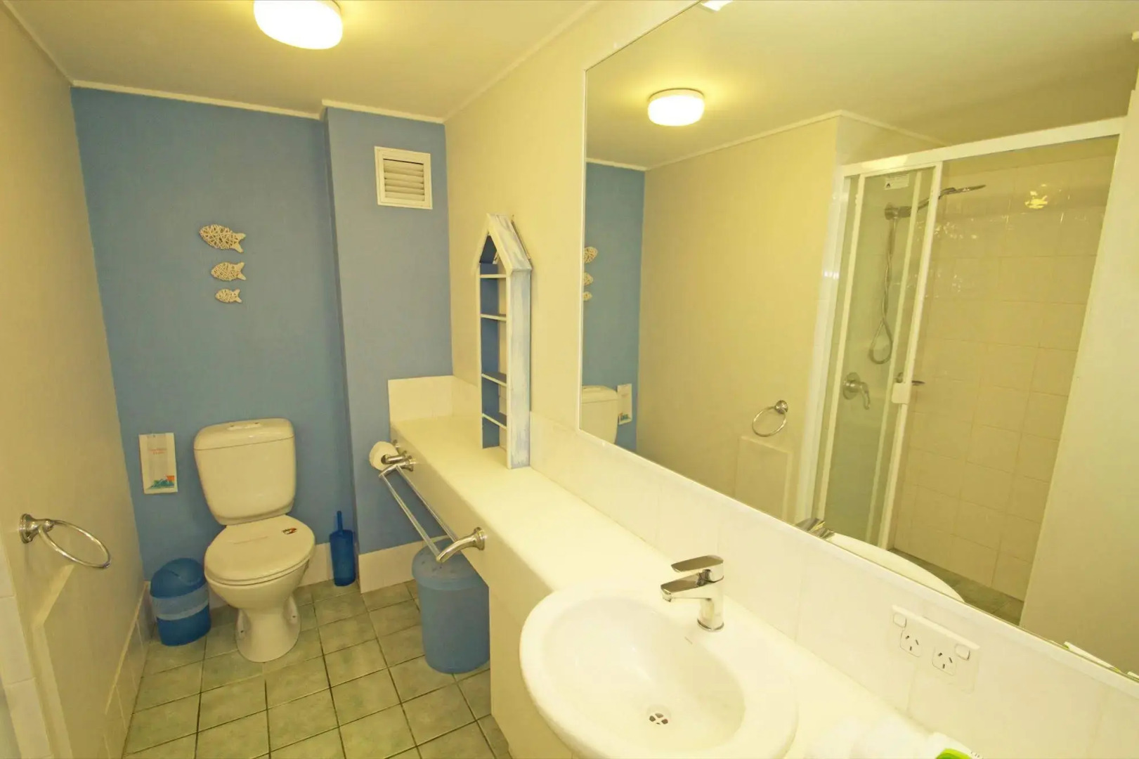 Surf Club Apartments