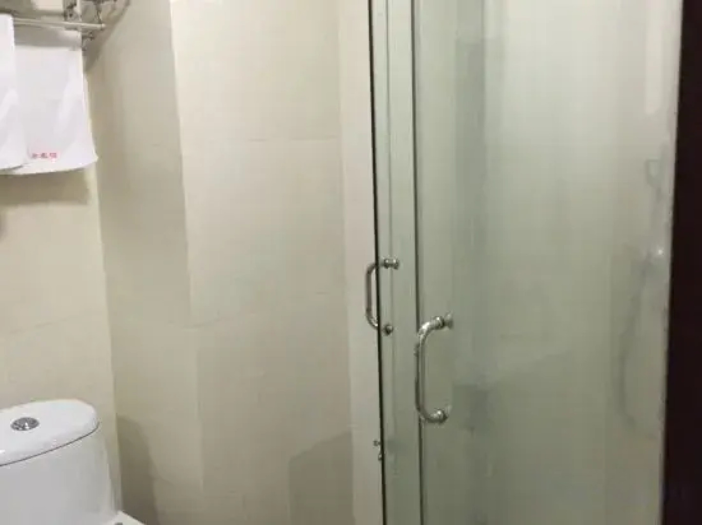 Jinqiao Business Hotel