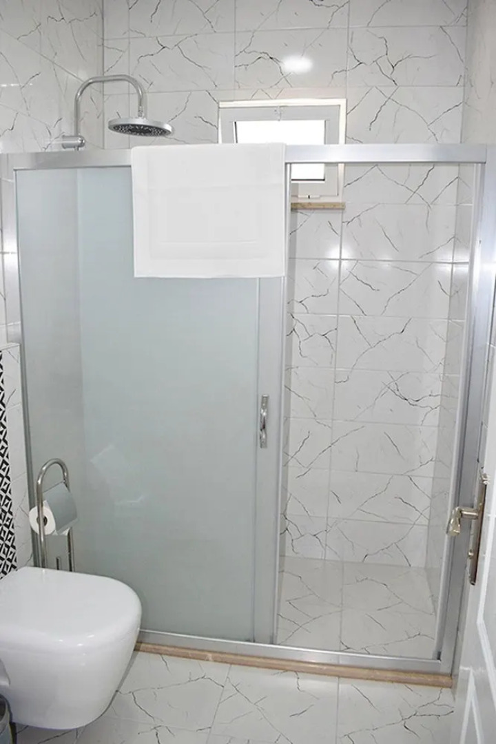 Saranda Teras Pansiyon