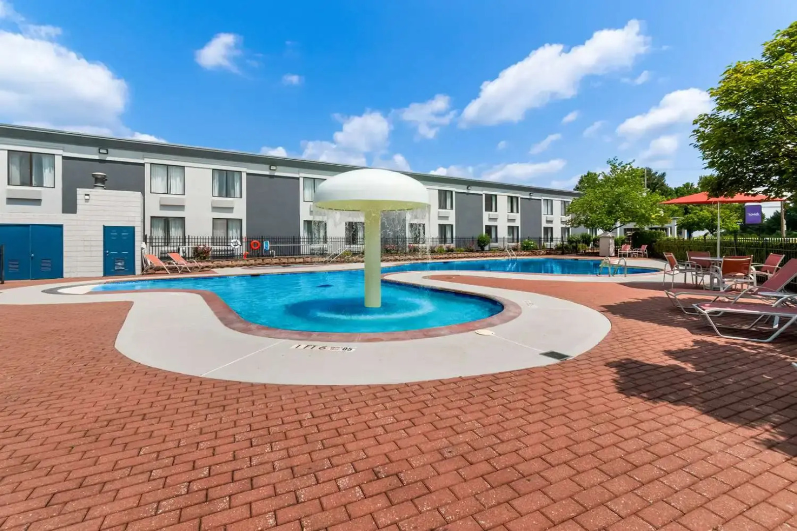 Spark by Hilton Hummelstown Hershey