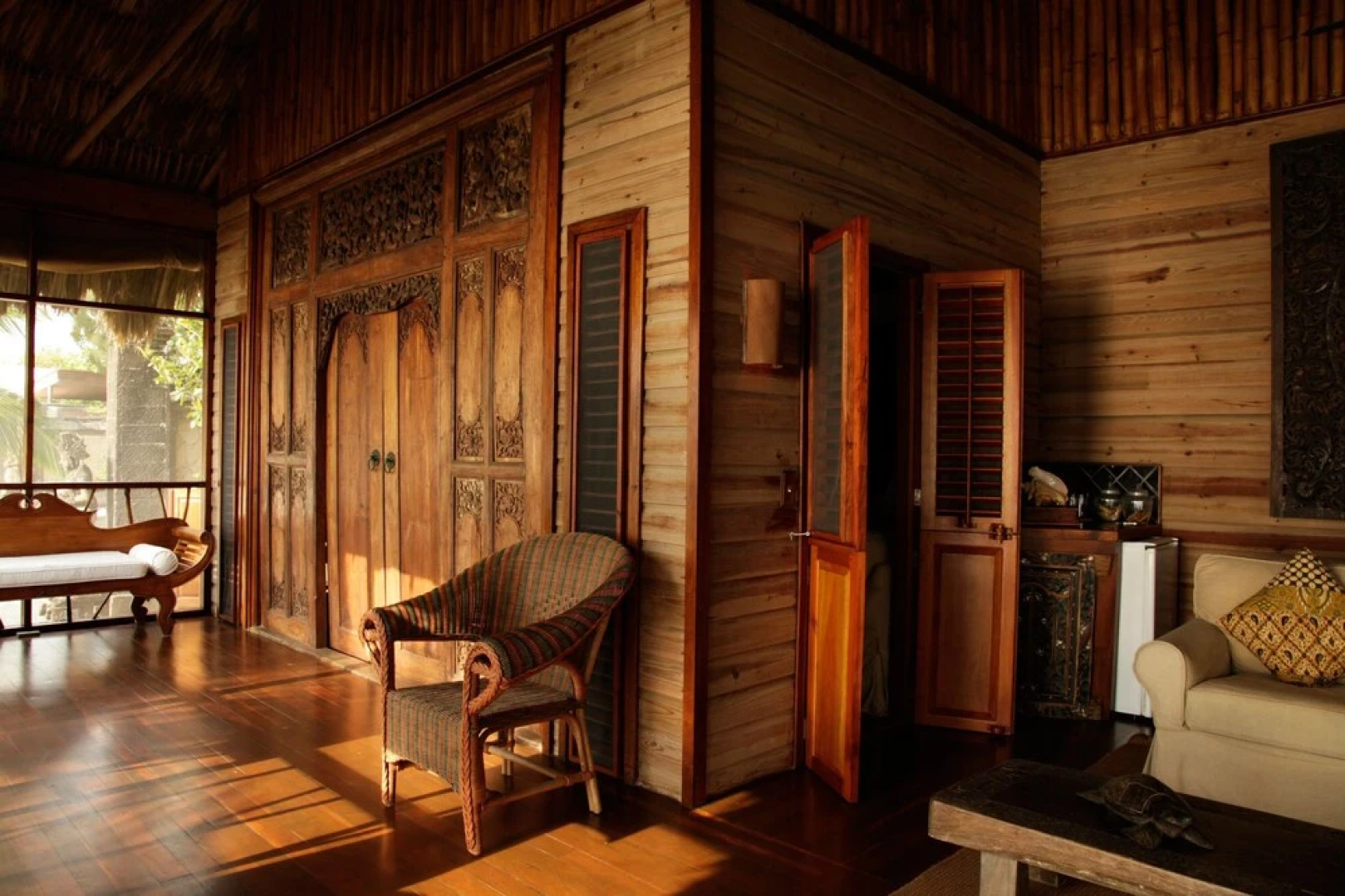 Turtle Inn by Francis Ford Coppola