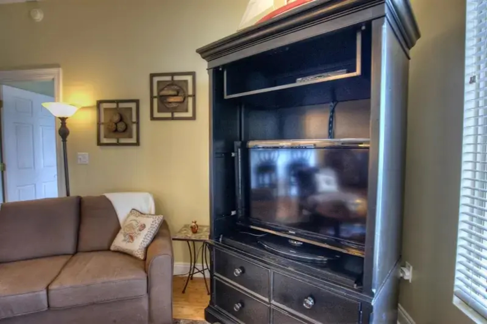 310 Treasure Island Resort