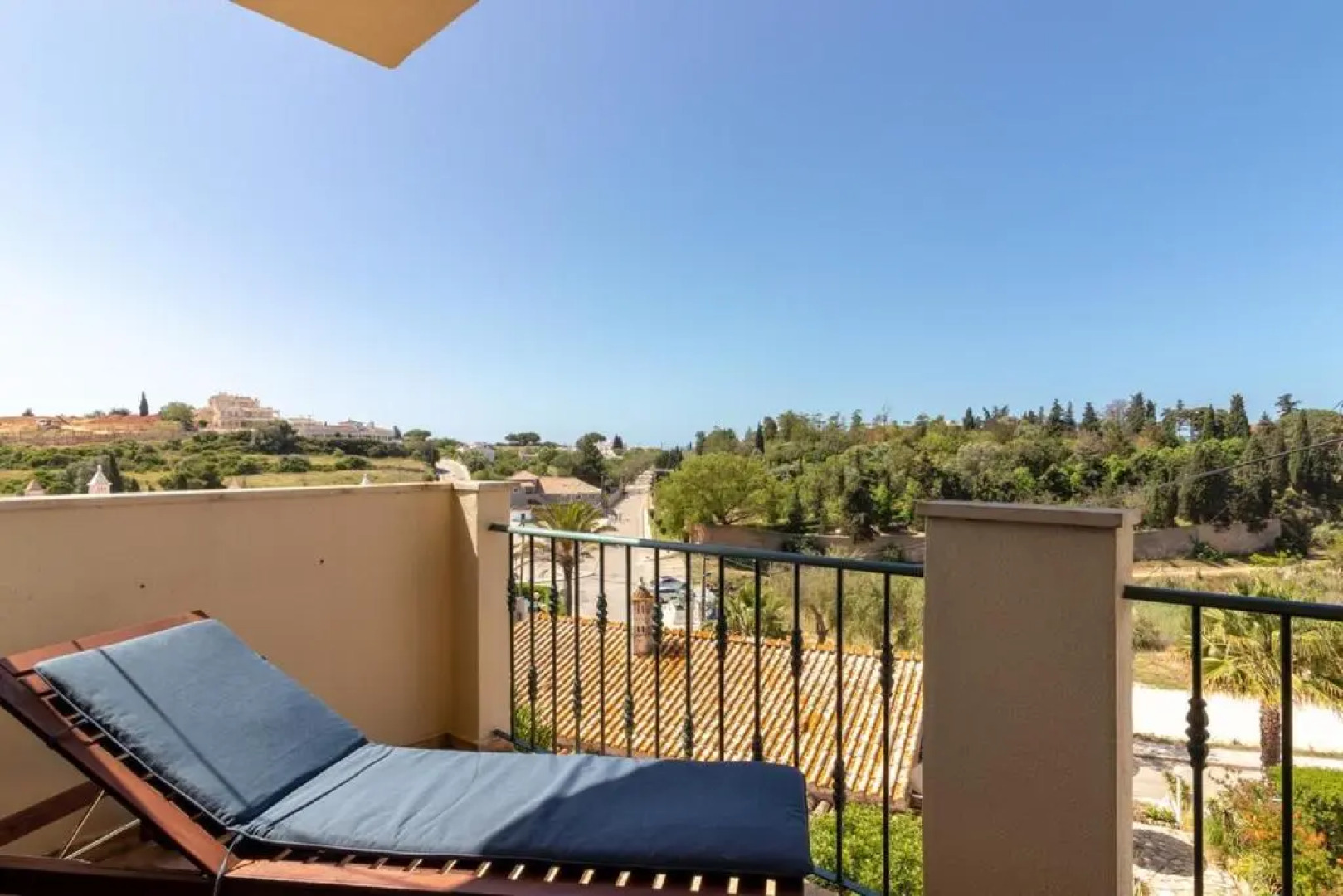 Luxury Townhouse n10 - Front-line Sea views