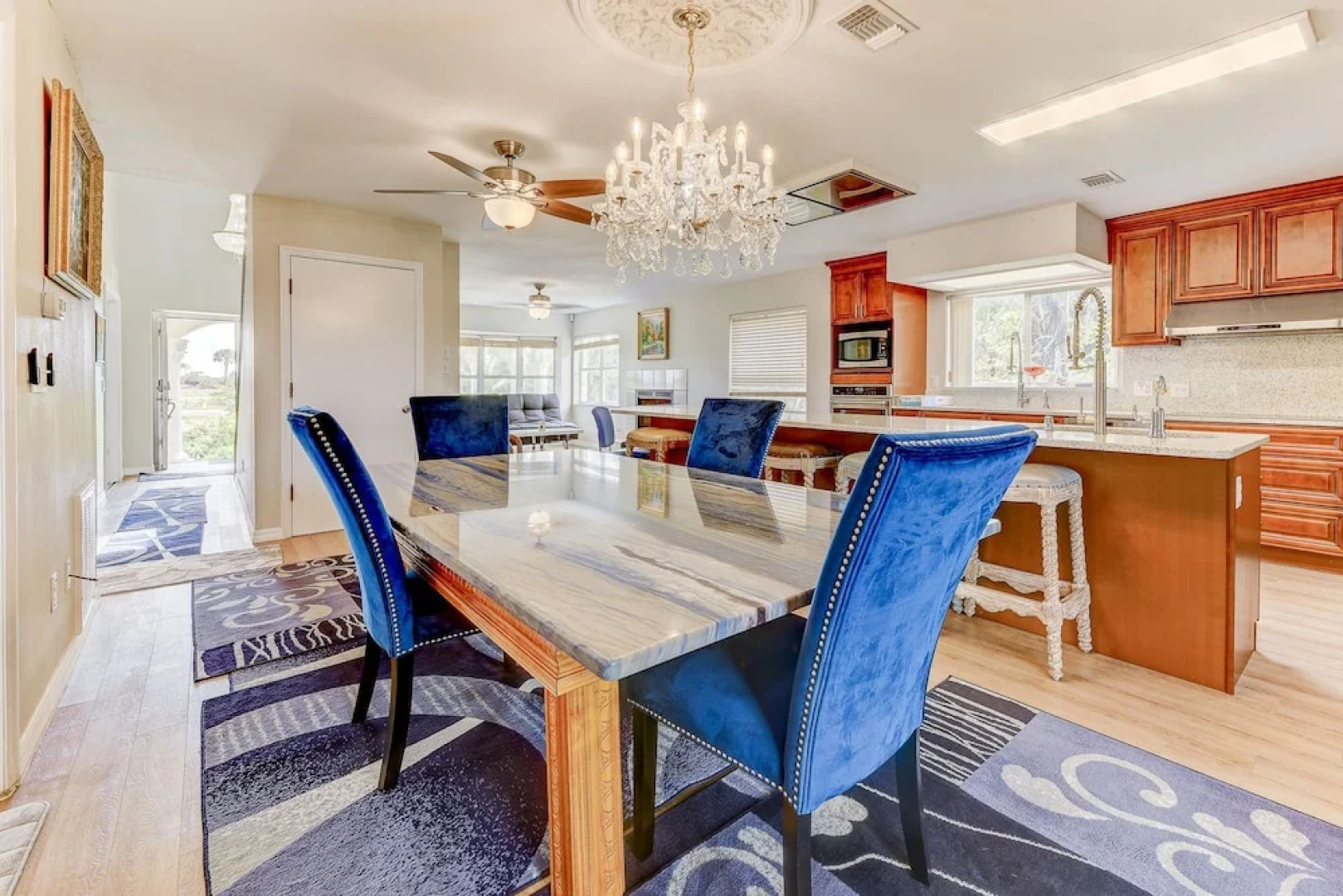 Castle by the Sea by Vtrips