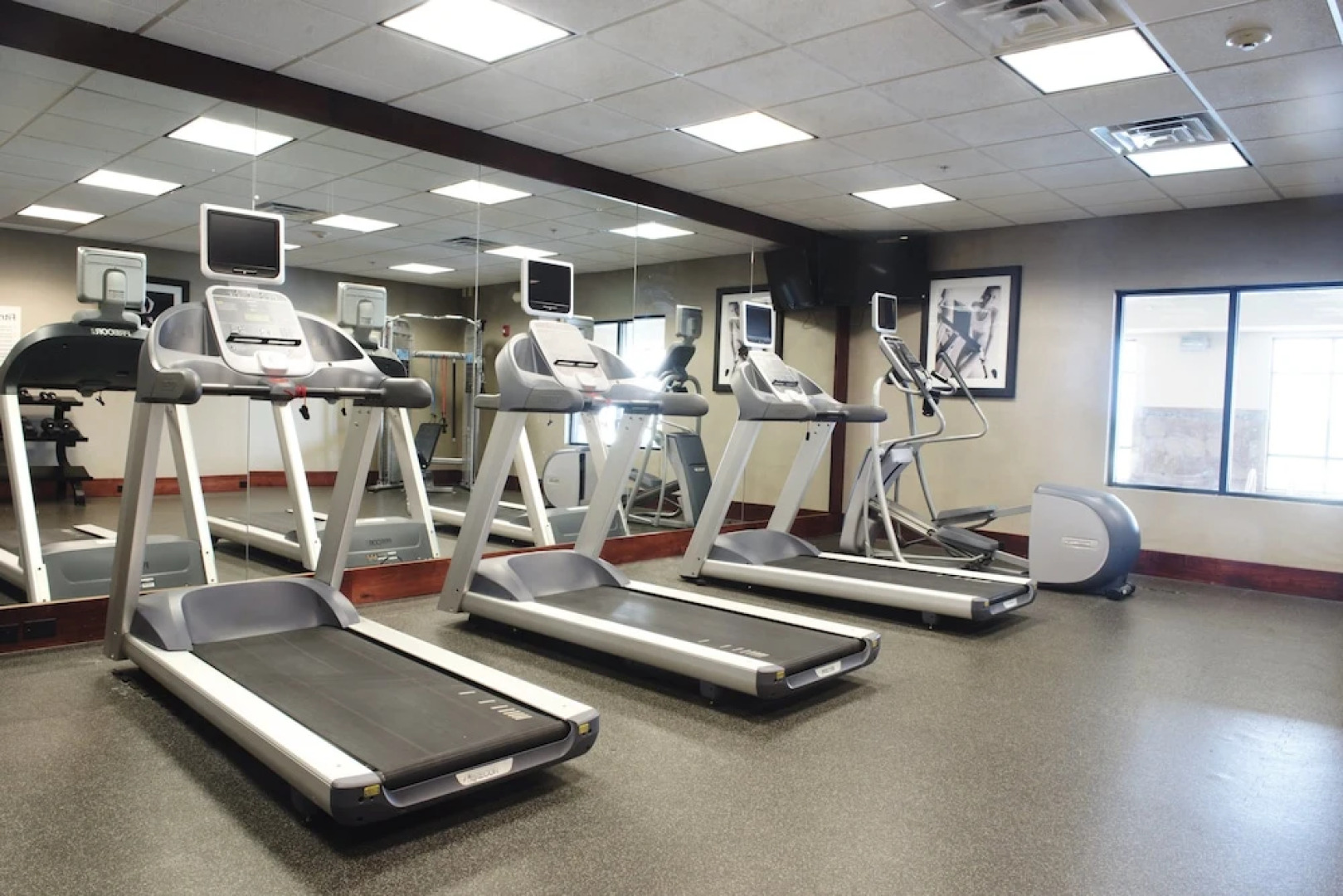 Holiday Inn Express Urbandale Des Moines