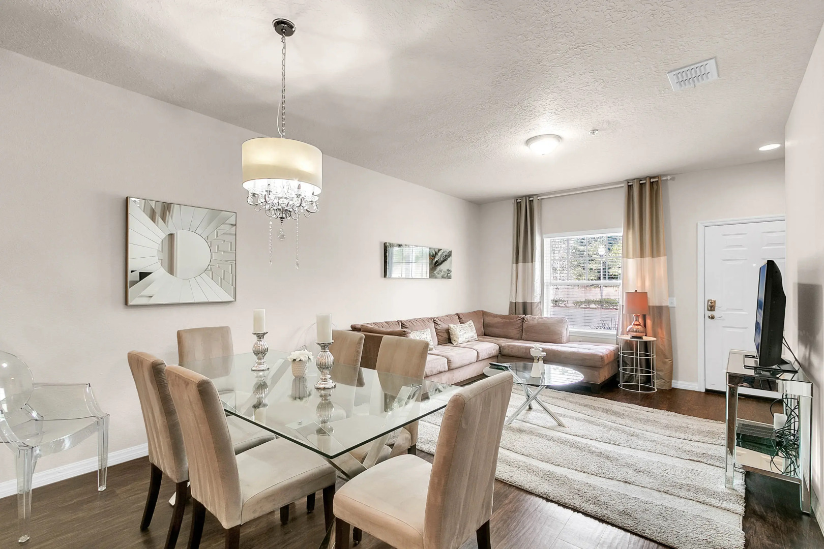 3 Bedrooms / 2 Bathrooms / Lucaya Village (18-102), Kissimmee, US