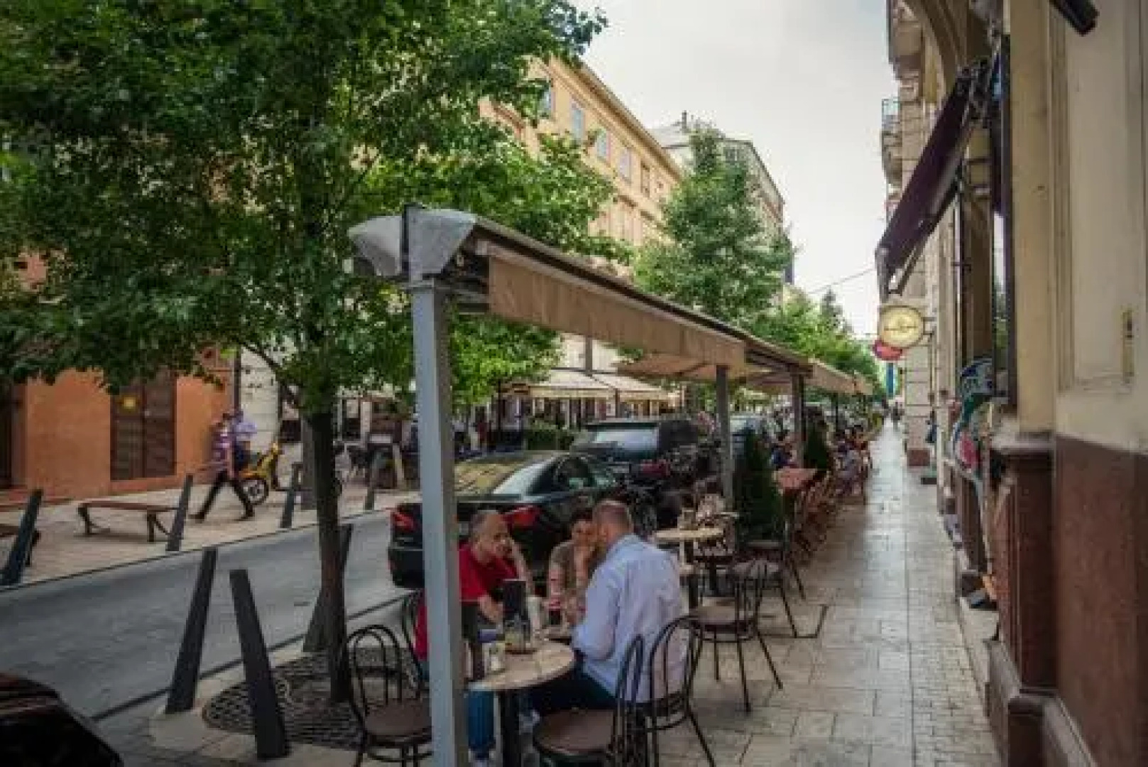 Gold Pearl Apartment