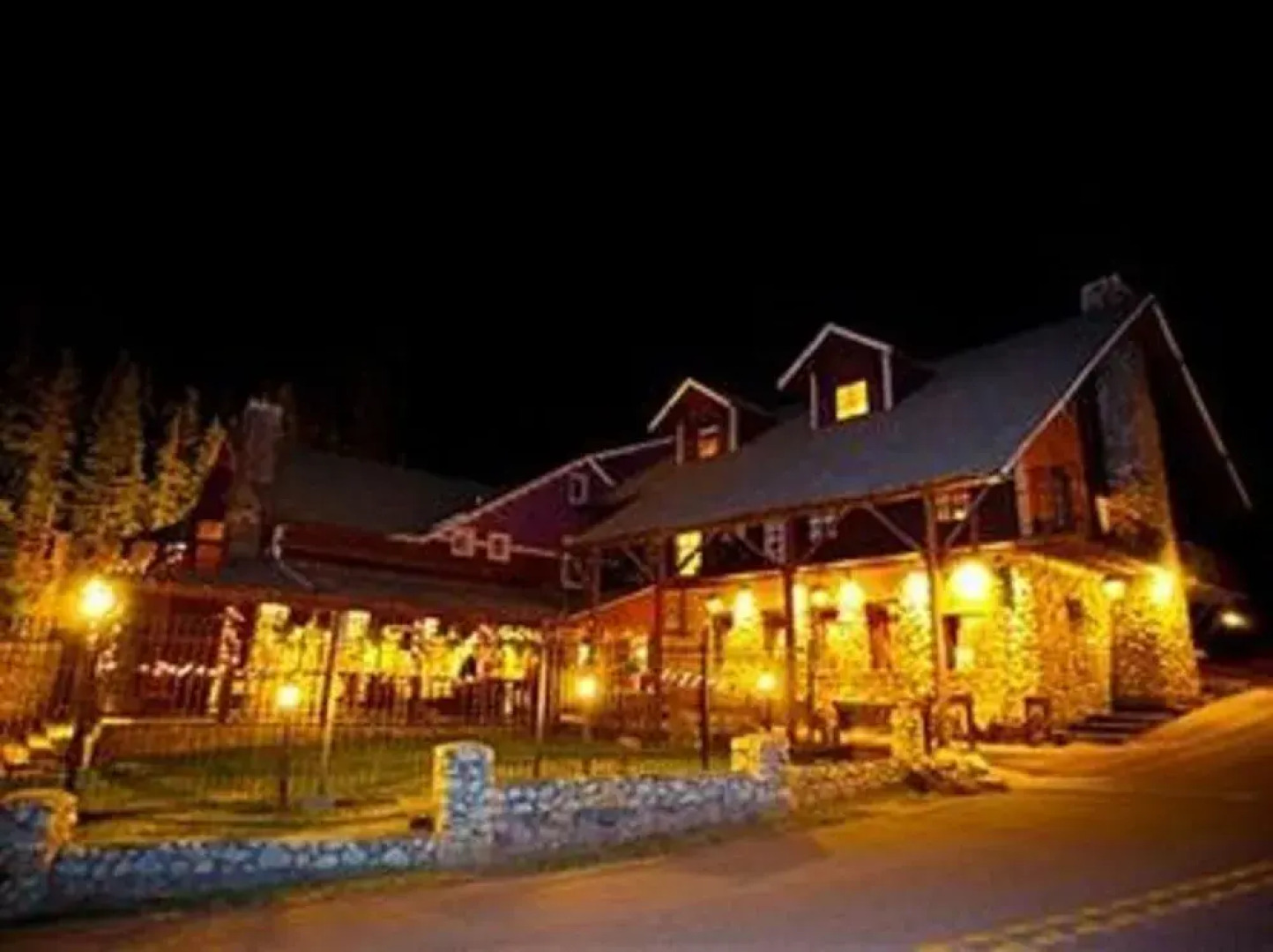 The Historic Brook Forest Inn