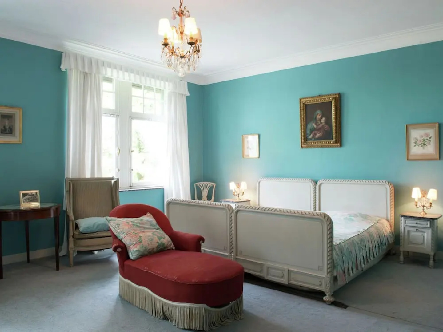 Vintage Castle in Theux With Private Pool