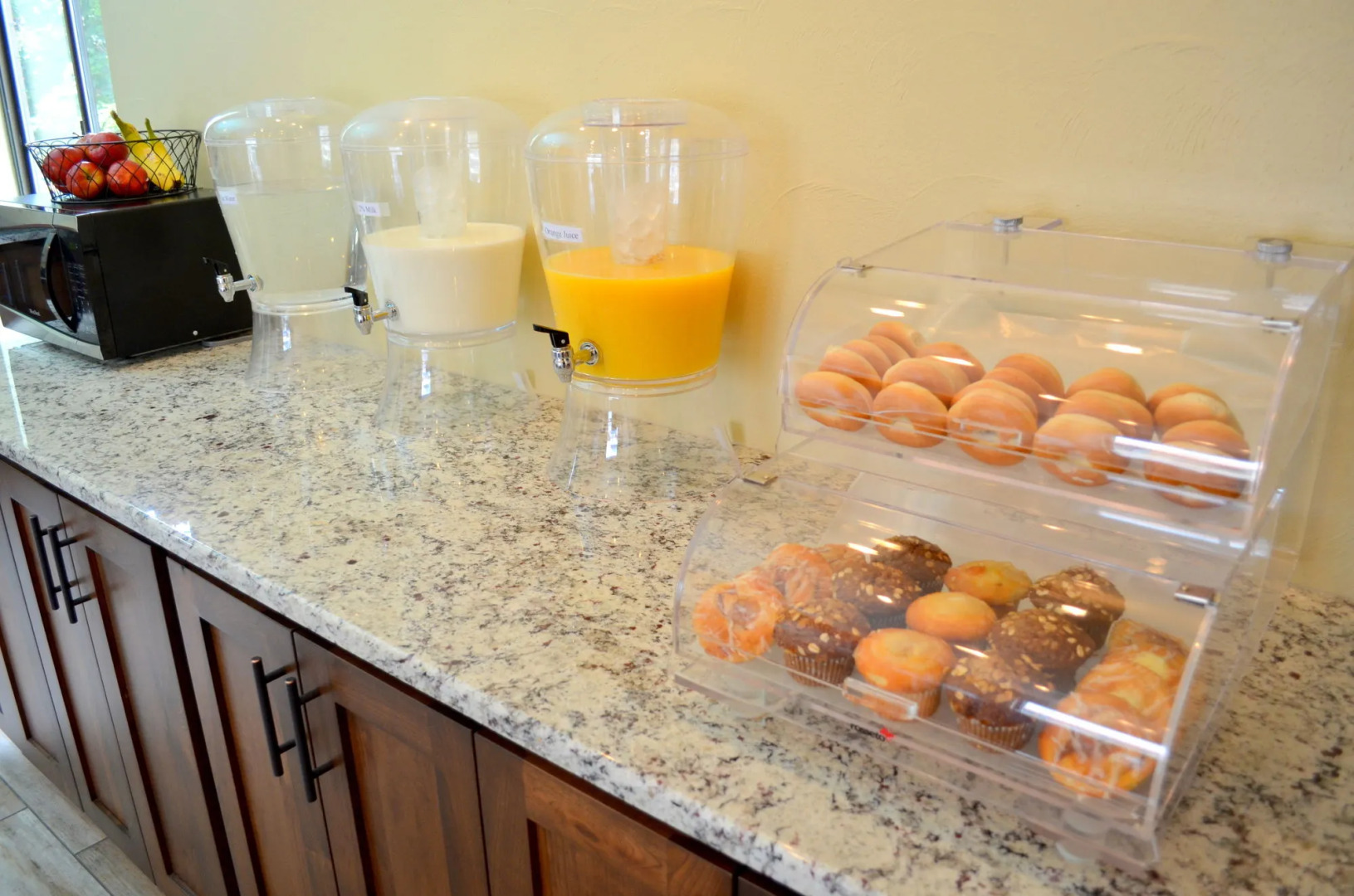 Stratford Court Hotel