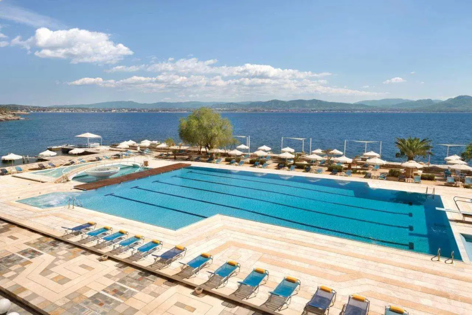 Ramada by Wyndham Loutraki Poseidon Resort