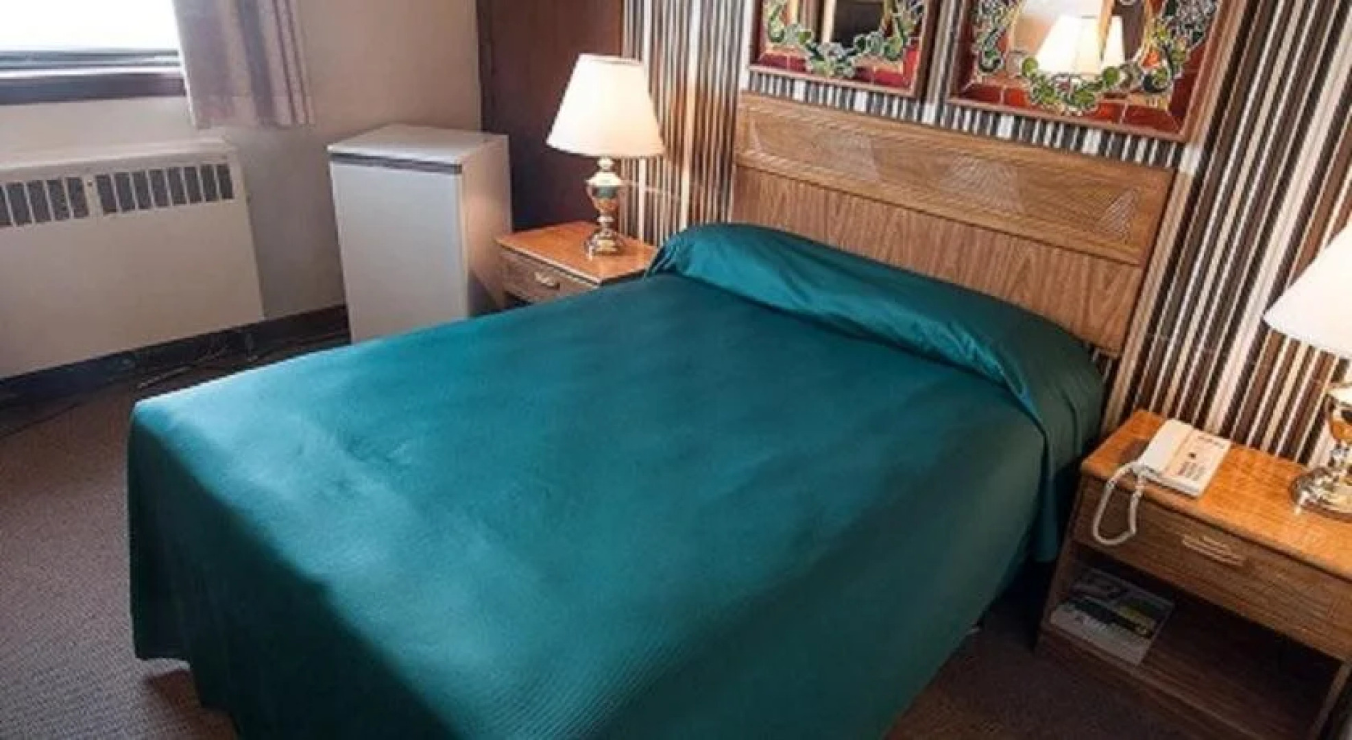 Curtis Gordon Motor Hotel