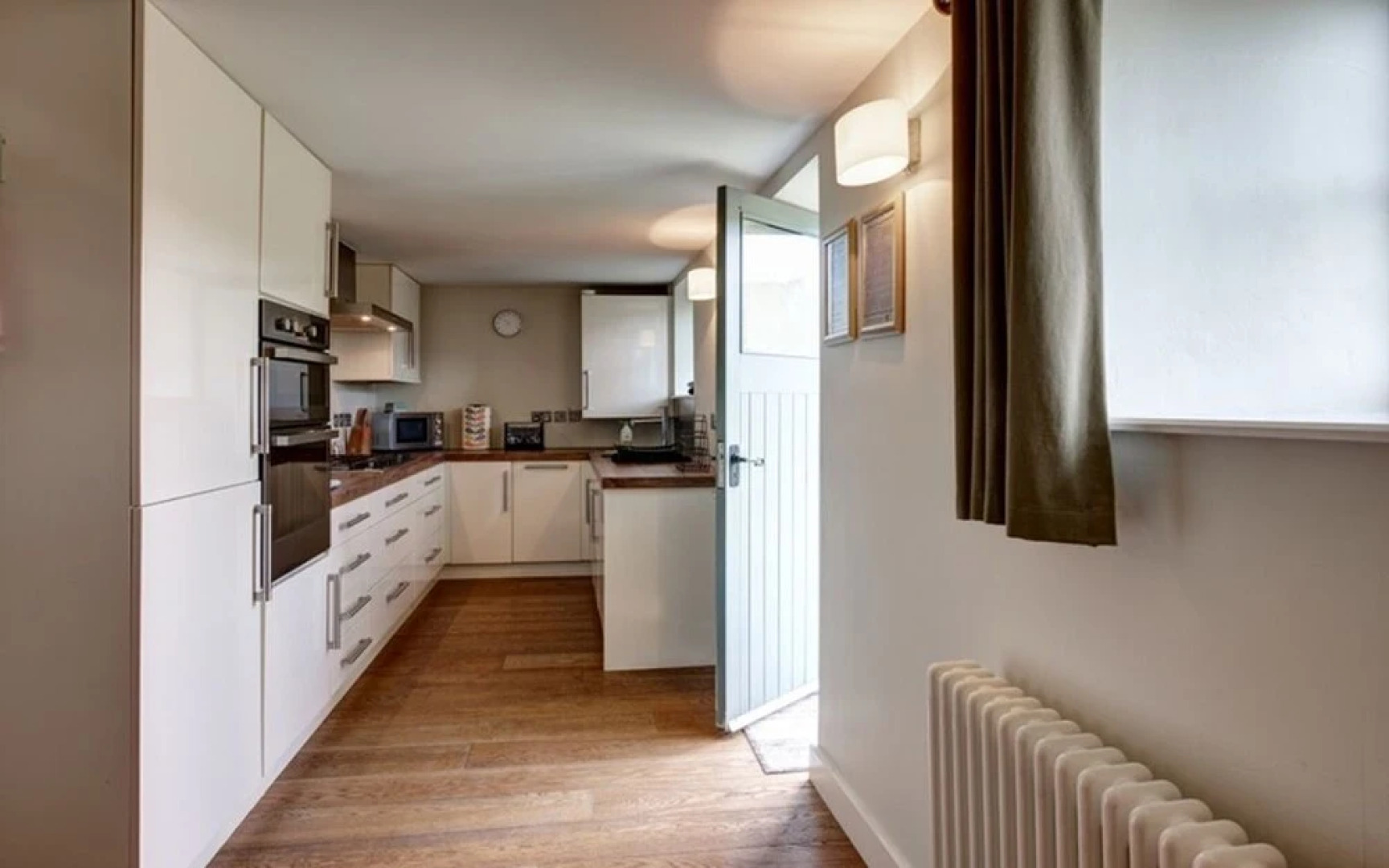 2 Bed - The Cottage