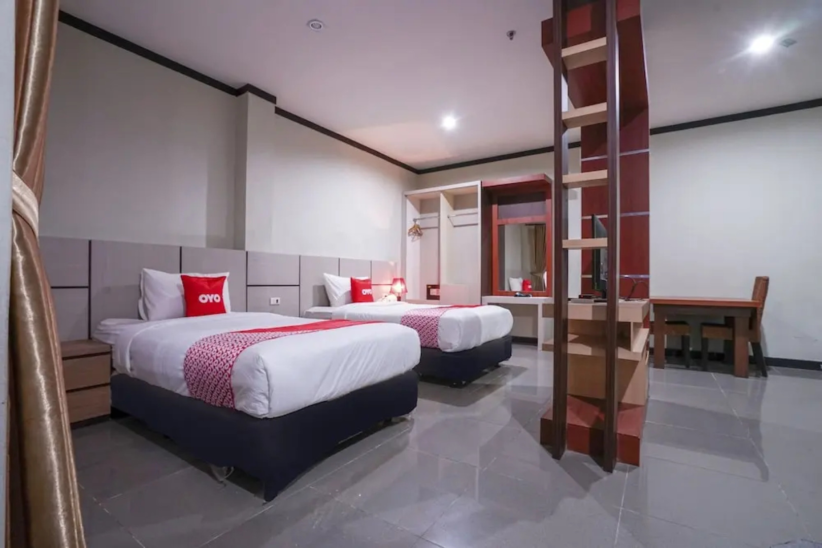 Capital O 2102 Grand Mutiara Hotel