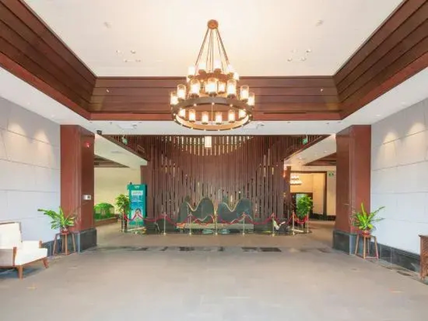 Yipin Yunjing Resort Hotel