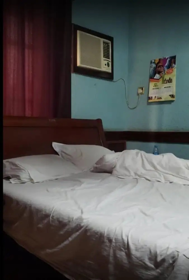 Pathfinder Hotel And Holiday Inn