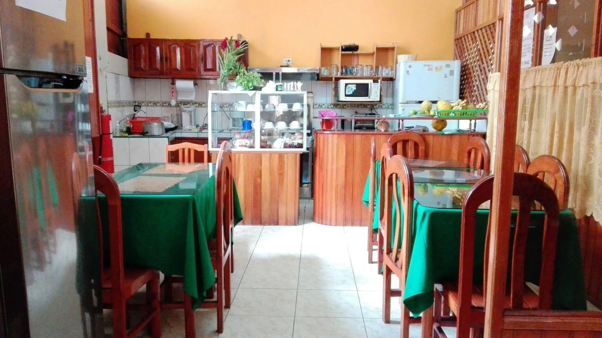 Hostal El Colibrí