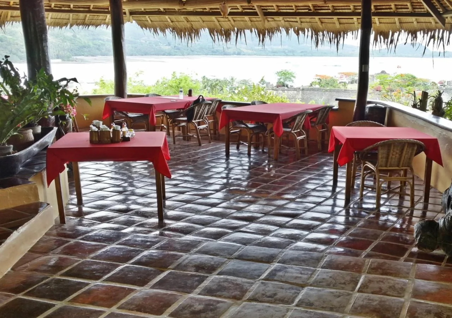 Casa Rosa Inn and Restaurant