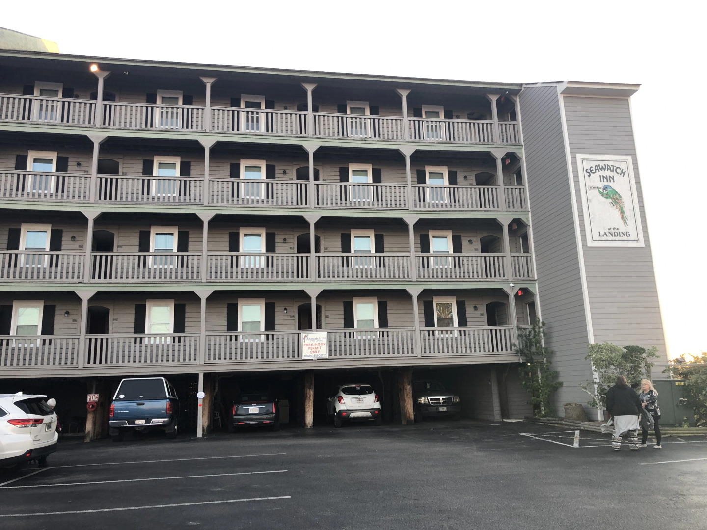 Taranova at Seawatch Inn