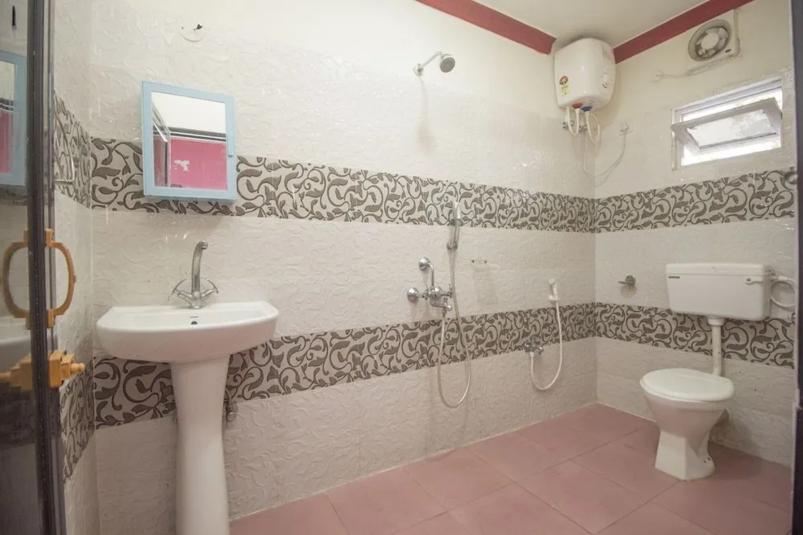 OYO 30159 Resort Sonar Gaon