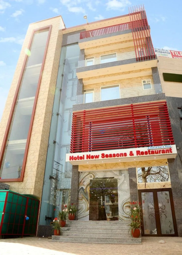 Hotel New Seasons