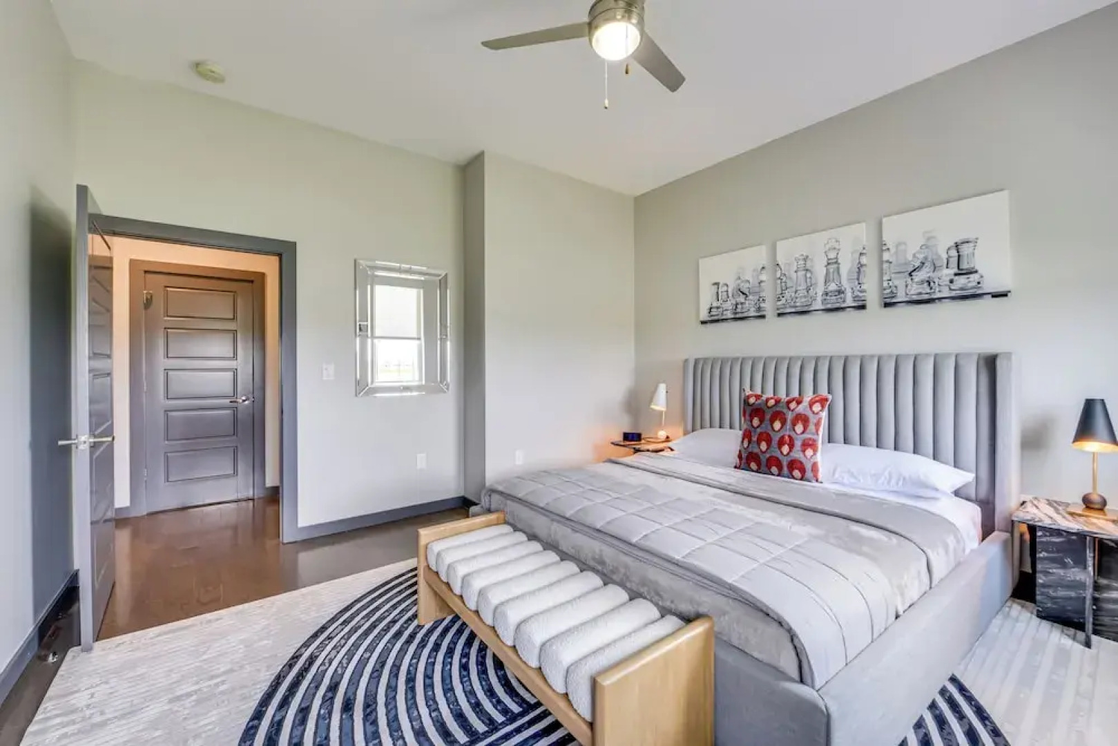 Modern Lake Charles Condo w/ Balcony: 7 Mi to Dtwn