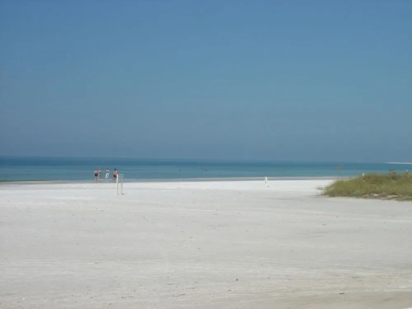 Island House Beach Resort