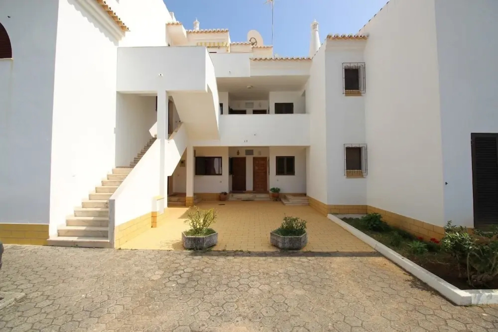 T1 Carrascal by Paradise Waves