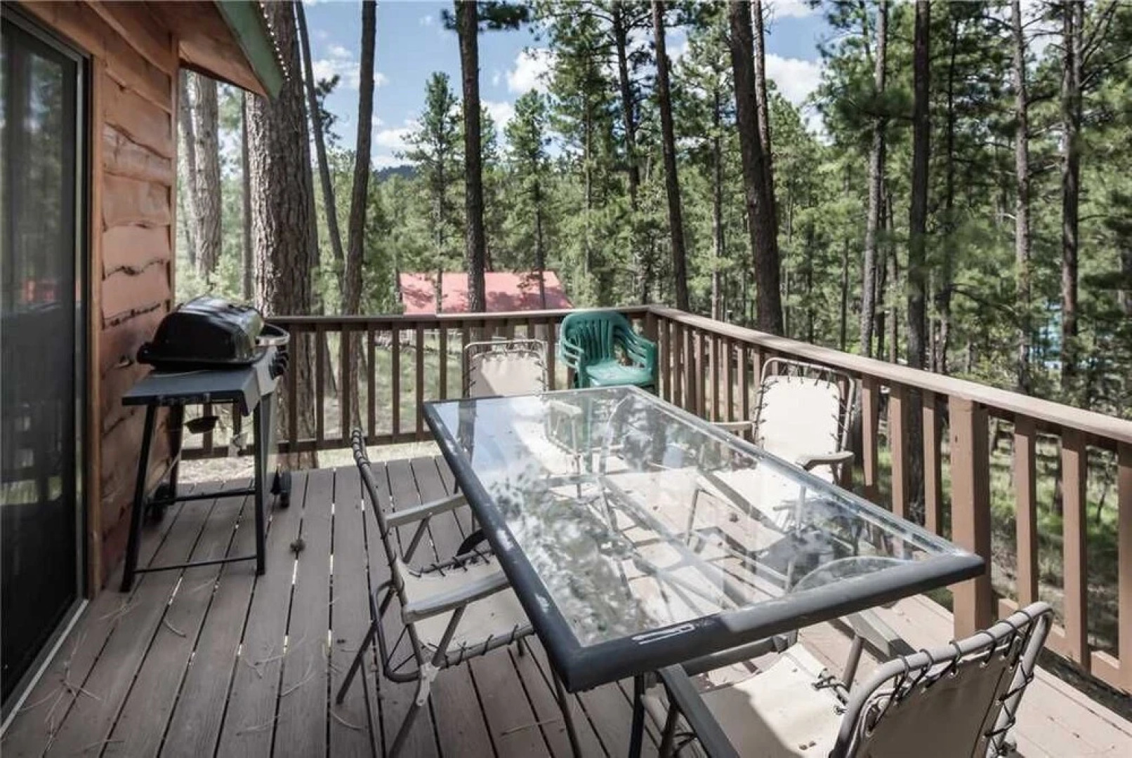 123 Rising Hill - Two Bedroom Cabin