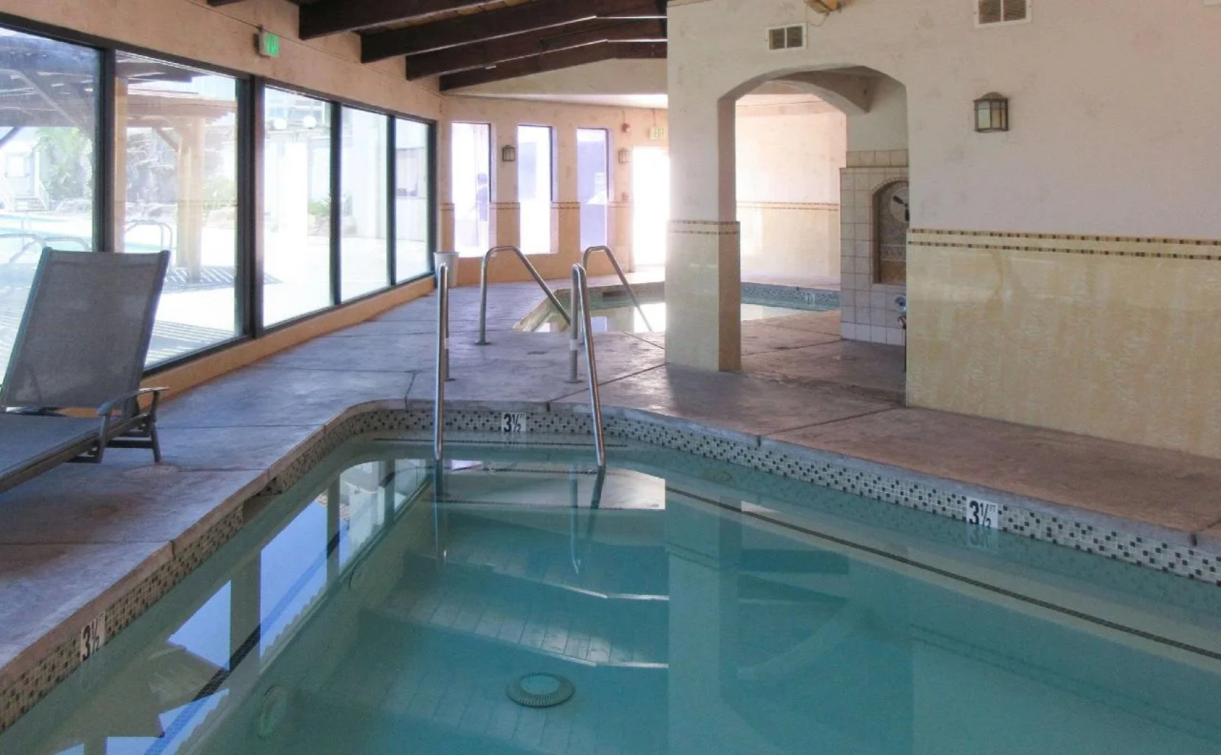 CJ Grand Hotel & Spa