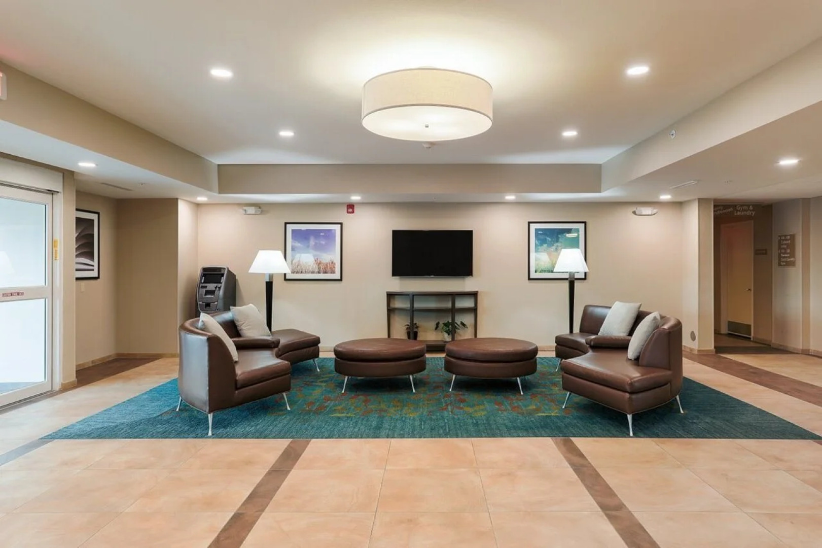Candlewood Suites Lenexa - Overland Park Area