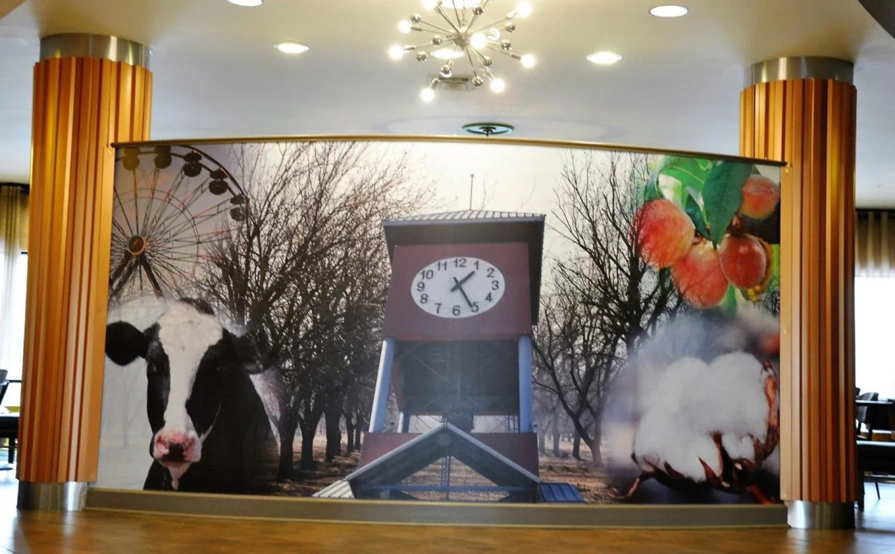 Holiday Inn Express & Suites Perry-National Fairground Area #34 by IHG