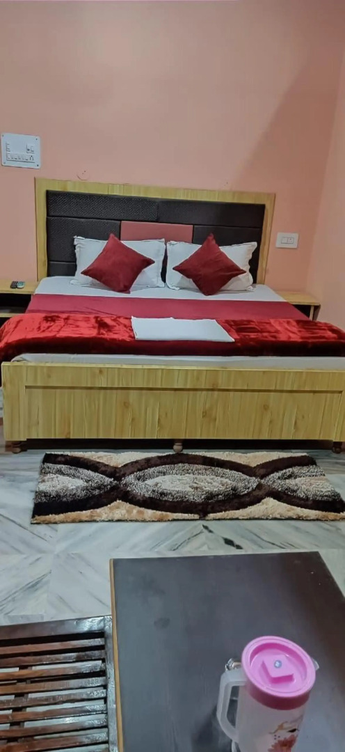 OYO 85331 Malti Guest House