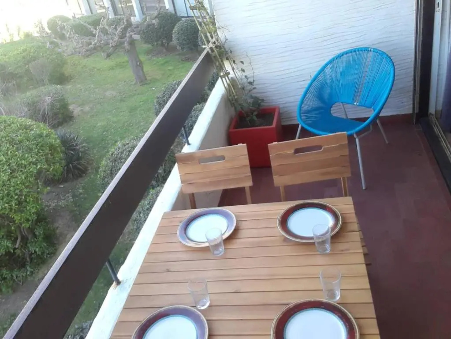 Accès direct plage pour ce T2 avec parking privatif 4PC125